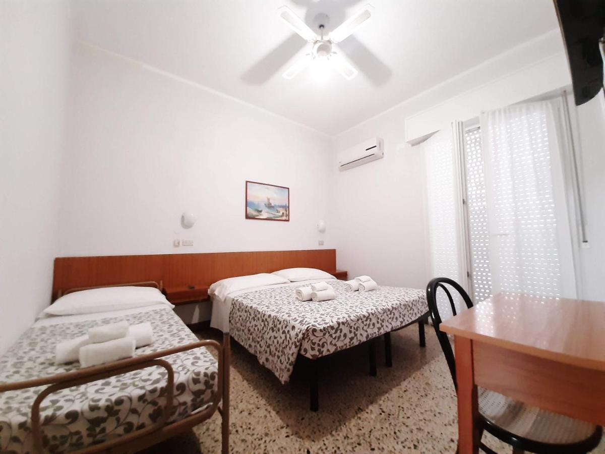 Hotel Amalfi Rimini Dış mekan fotoğraf