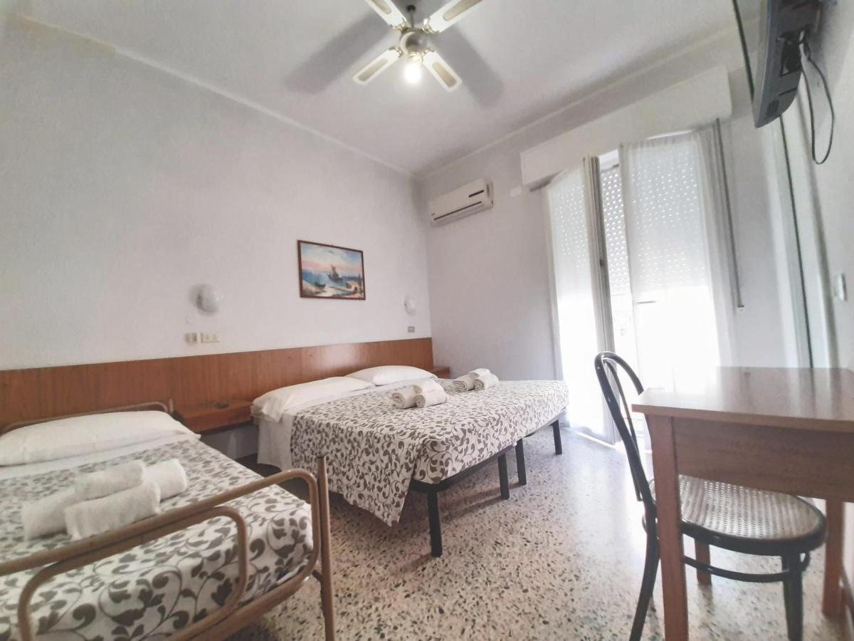 Hotel Amalfi Rimini Dış mekan fotoğraf